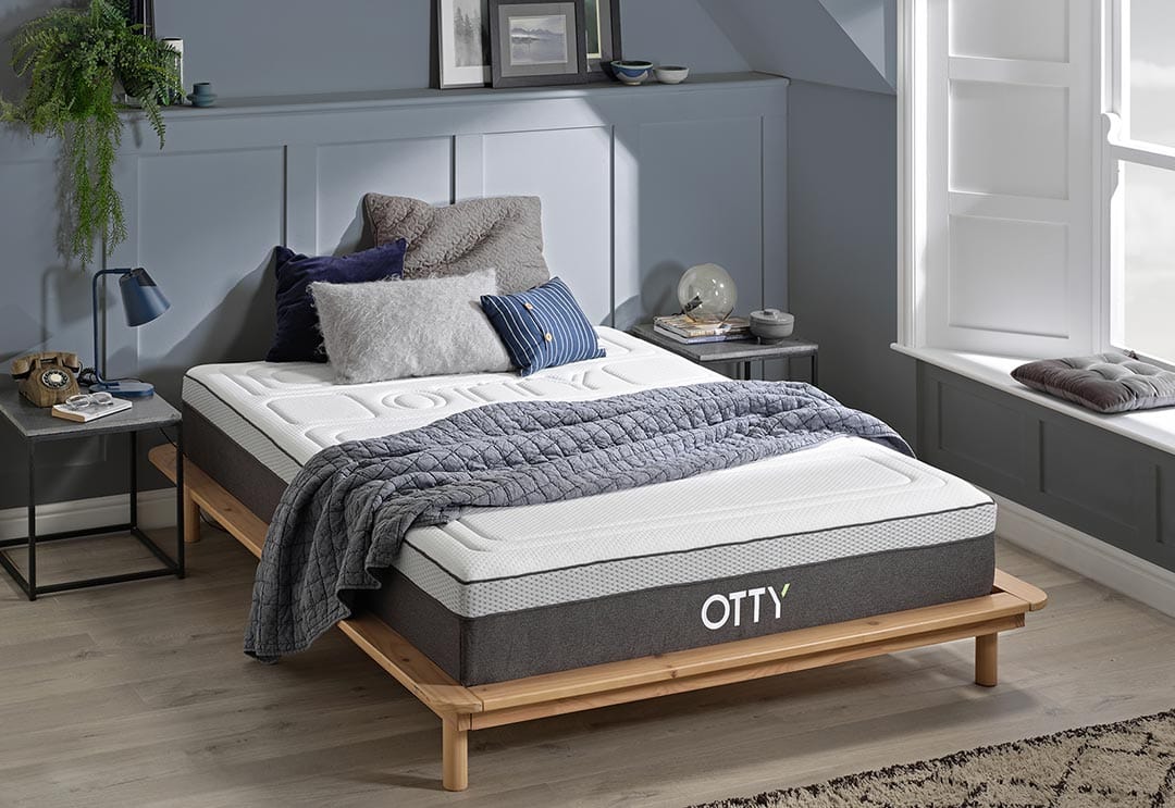 OTTY Pure Hybrid Bamboo & Charcoal Mattress