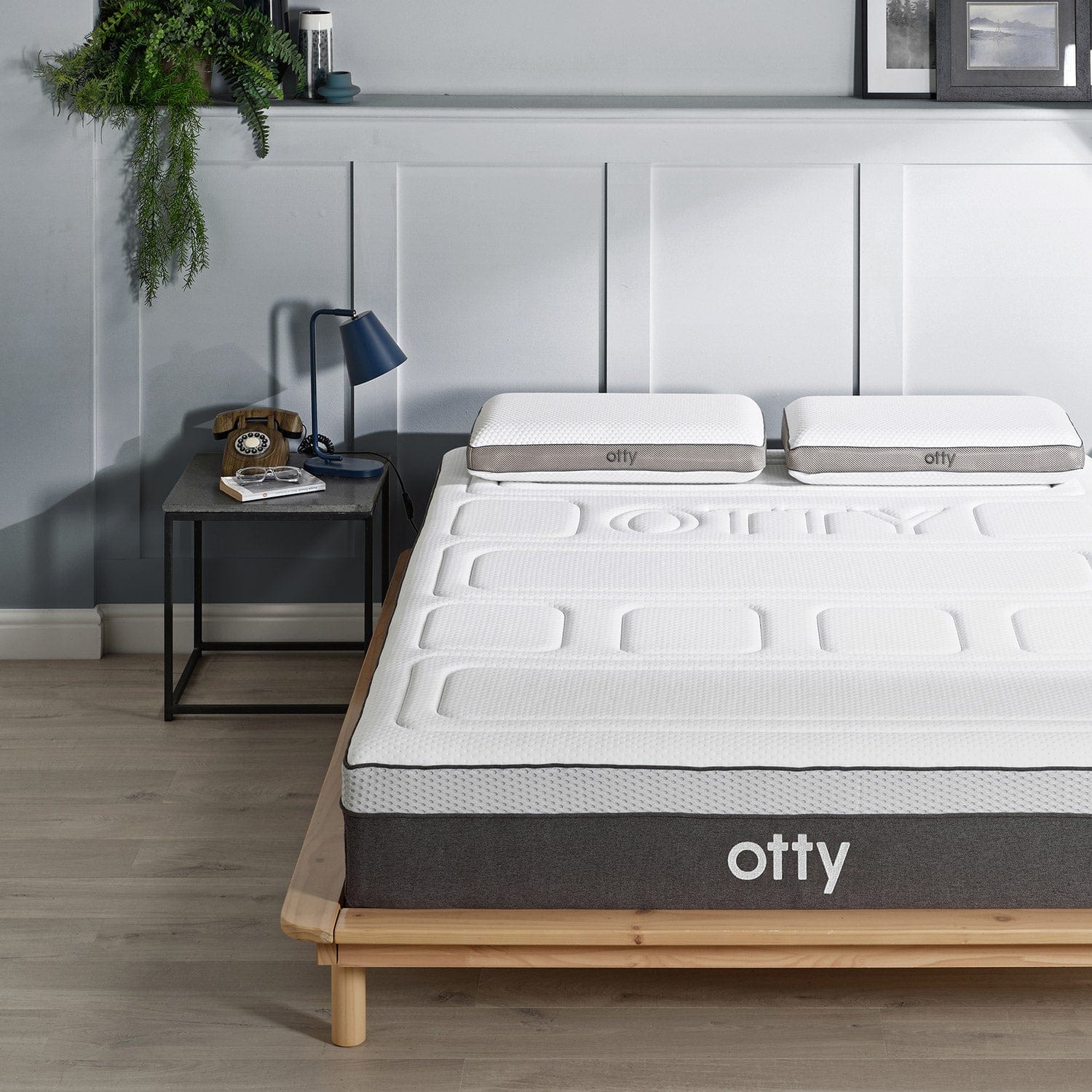 Bamboo memory foam store mattress queen